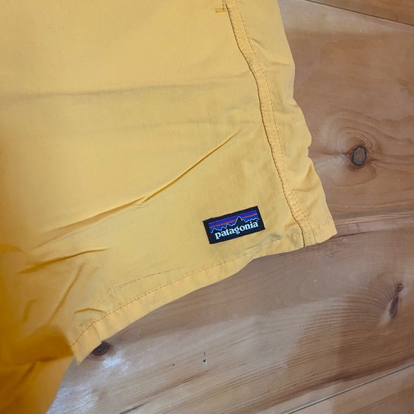 Patagonia Yellow/orange Shorts - Picture 2 of 6